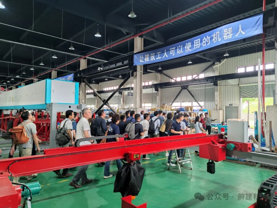 新加坡国家建设局及建筑业高管团访问蔚建科技
