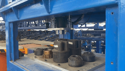 b585ff88dcf990d374c19db7916e4dfe_267.gif