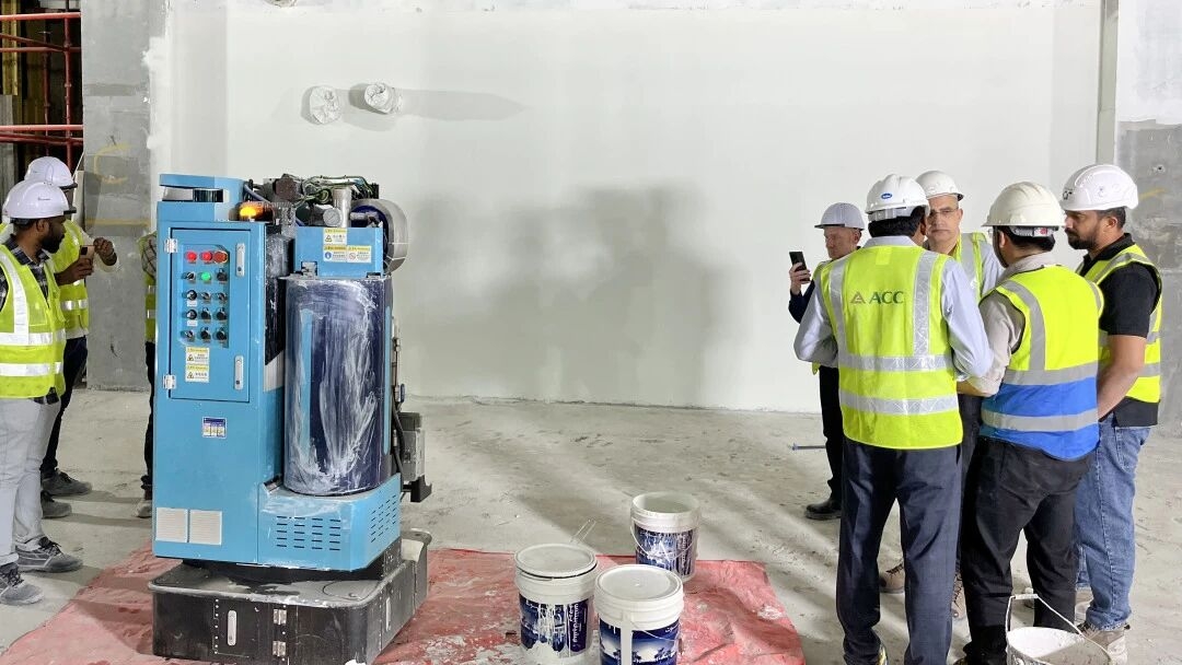 蔚建科技与中东巨头ACC达成建筑机器人施工合作,迪拜项目样板完成验收 蔚建科技与中东巨头ACC达成建筑机器人施工合作,迪拜项目样板完成验收(图2)