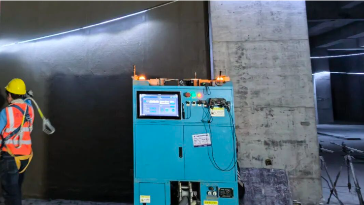 【 Project Case 】 Weijian High Wall Plastering Robot - Application in Pudong Development Shangcheng Science and Technology Innovation Intelligent Valley Project(图5) 【 Project Case 】 Weijian High Wall Plastering Robot - Application in Pudong Development Shangcheng Science and Technology Innovation Intelligent Valley Project(图5)