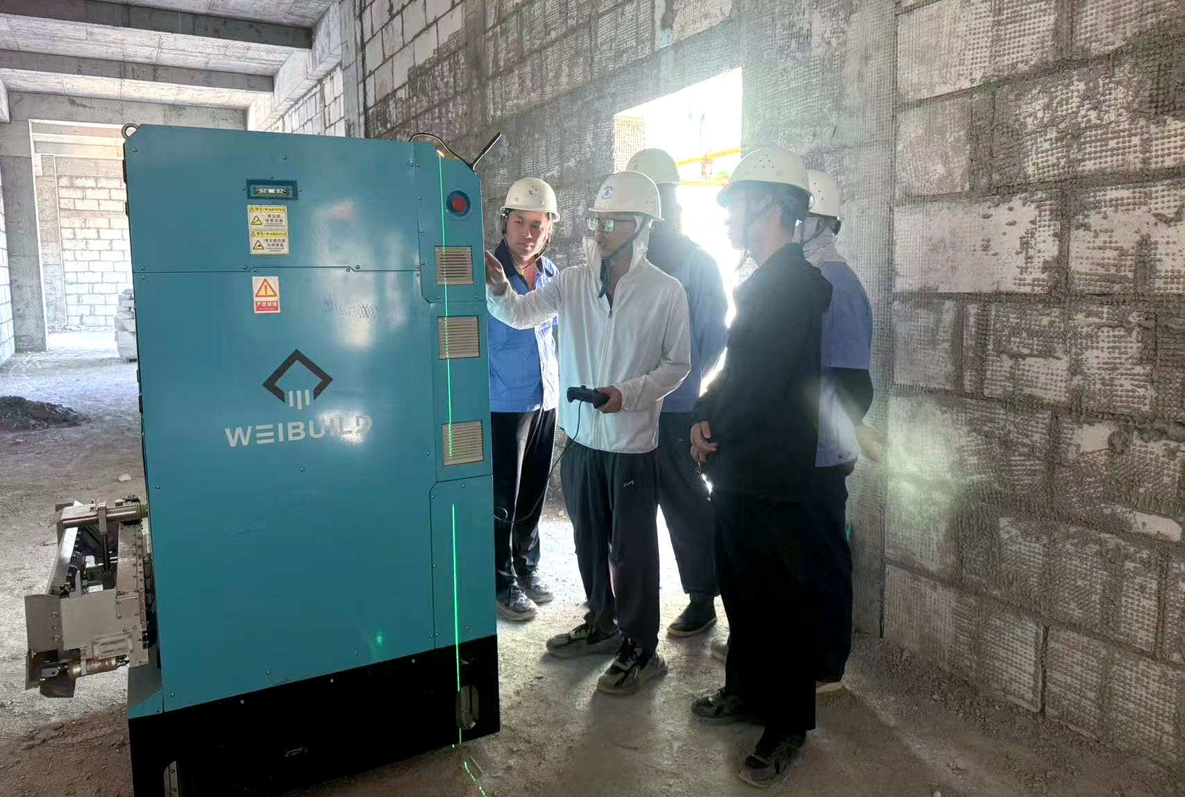 Weijian plastering robot landed in Uzbekistan, full chain delivery allows customers to "use it well"!(图4) Weijian plastering robot landed in Uzbekistan, full chain delivery allows customers to "use it well"!(图4)